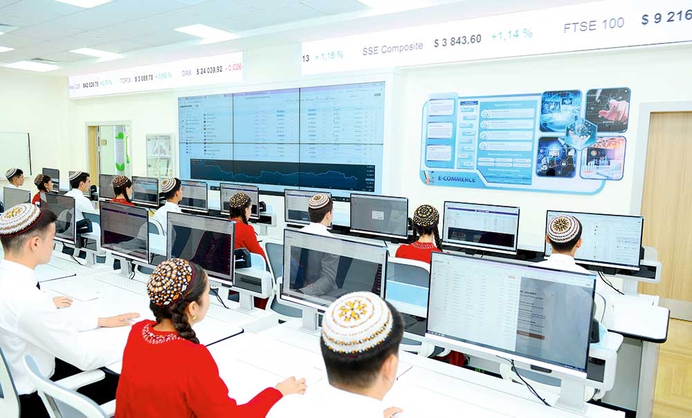 BAŞARNYKLY   ÝAŞLAR